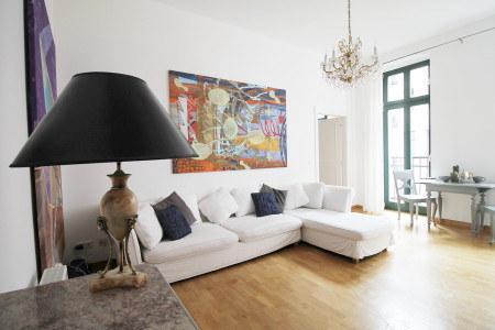 645 | Charming Apartment within tranquil courtyard in Mitte
