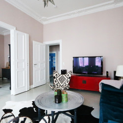 900 | Tres chic boutique apartment on Torstrasse