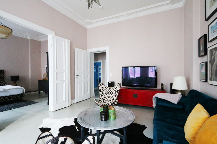 900 | Tres chic boutique apartment on Torstrasse