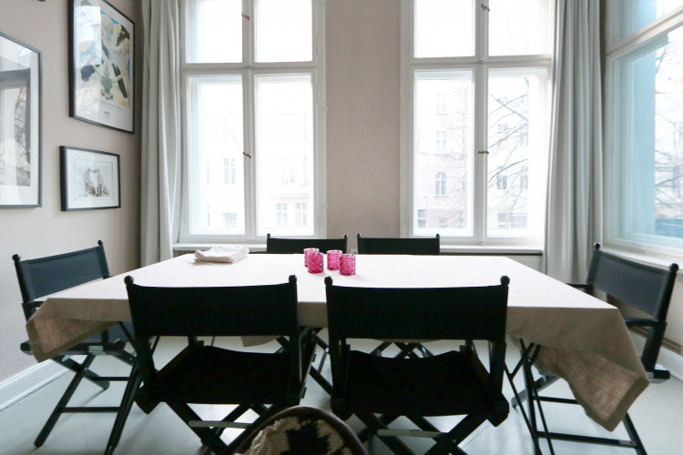 900 | Tres chic boutique apartment on Torstrasse