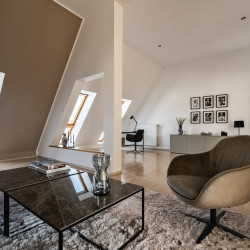 139 | Brand new, elegant furnished 3 bedroom rooftop in Kantstr.